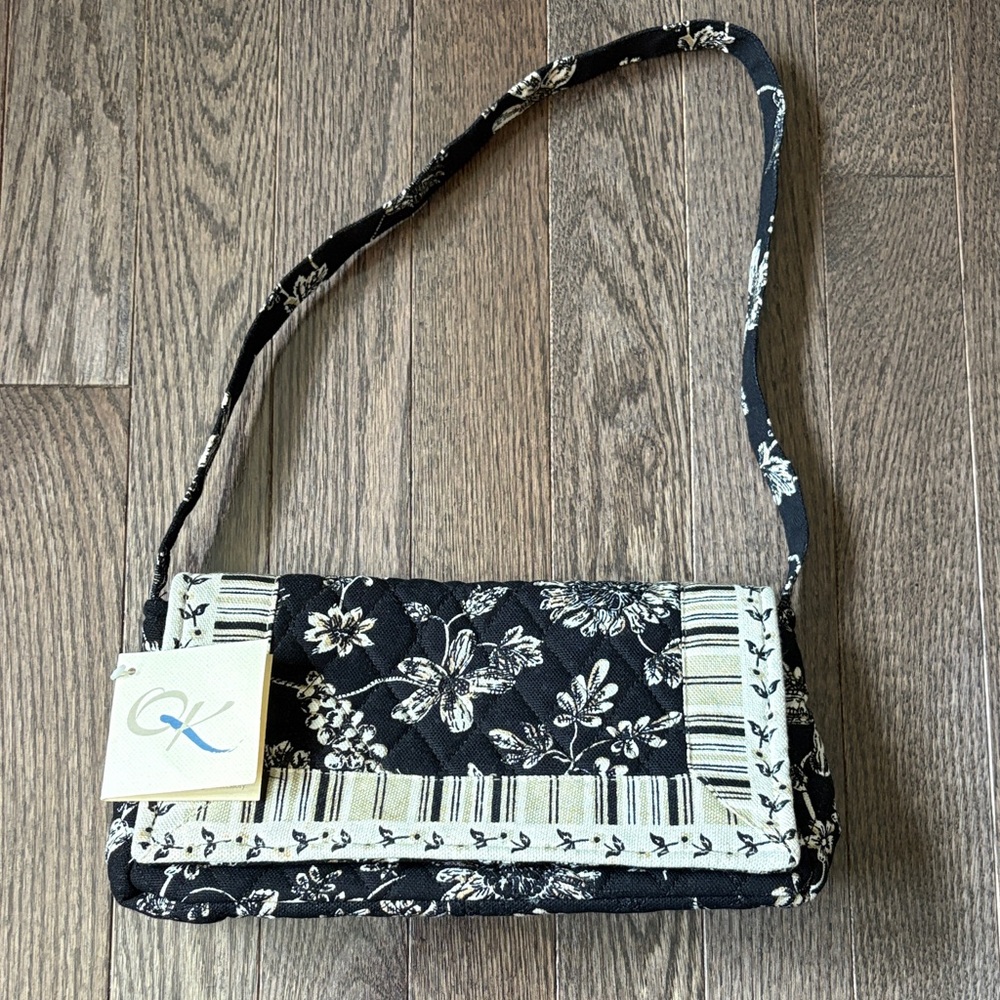 Elegant Black and Cream Floral Shoulder Bag